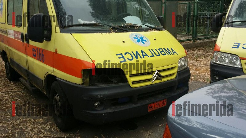 Σαπίζουν περιμένοντας τα ανταλλακτικά: Παροπλισμένα πάνω από 50 ασθενοφόρα του ΕΚΑΒ στην Αττική -Απίστευτες εικόνες  | iefimerida.gr 14