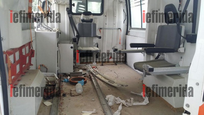 Σαπίζουν περιμένοντας τα ανταλλακτικά: Παροπλισμένα πάνω από 50 ασθενοφόρα του ΕΚΑΒ στην Αττική -Απίστευτες εικόνες  | iefimerida.gr 6