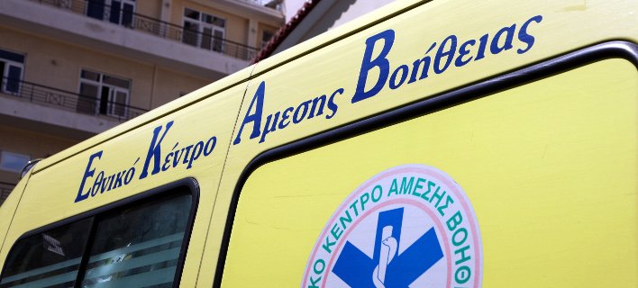 Μέχρι να φτάσει το ασθενοφόρο, η άτυχη γυναίκα έπαθε ξανά κρίση και πέθανε