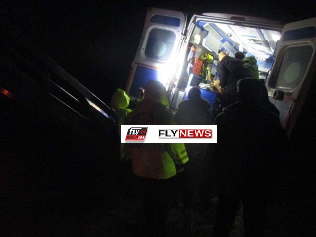 Ασύλληπτο: Ασθενοφόρο στην Λακωνία μετέφερε ασθενή και ανατράπηκε δίπλα στο ποτάμι! [εικόνες] | iefimerida.gr 1