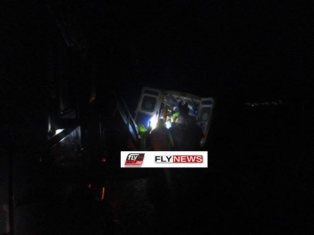 Ασύλληπτο: Ασθενοφόρο στην Λακωνία μετέφερε ασθενή και ανατράπηκε δίπλα στο ποτάμι! [εικόνες] | iefimerida.gr 0