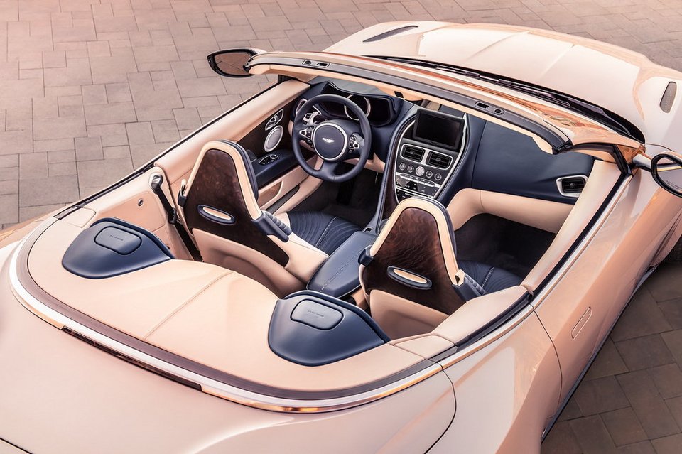 Aston Martin DB11 Volante: Το πιο όμορφο κάμπριο στον κόσμο [εικόνες & βίντεο] | iefimerida.gr 1
