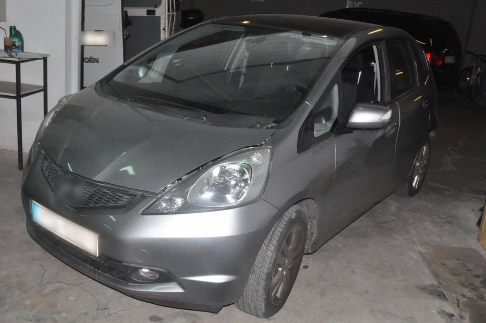 Εξαρθρώθηκαν τρία μεγάλα κυκλώματα -Ζευγάρι παρίστανε τους εφοριακούς, σπείρα έκλεβε αυτοκίνητα [εικόνες] | iefimerida.gr 2