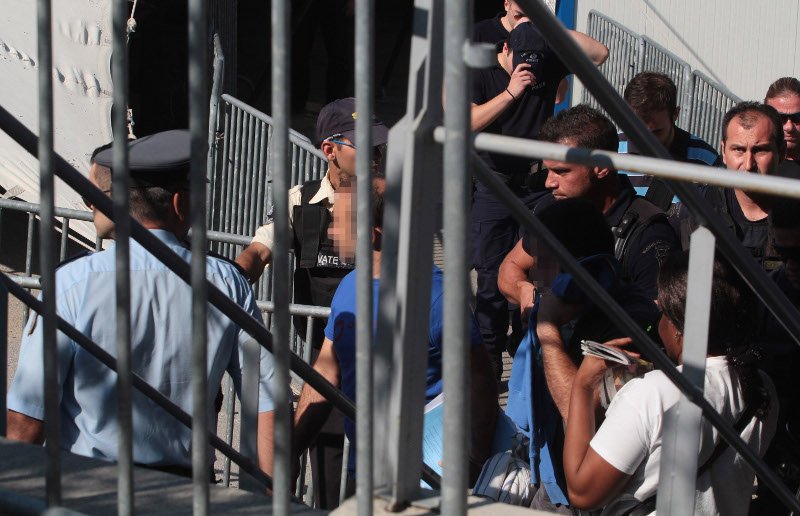 Οι 8 Τούρκοι στρατιωτικοί ζήτησαν και πήραν αναβολή για τη διαδικασία εξέτασης του αιτήματος για πολιτικό άσυλο [εικόνες] | iefimerida.gr 2