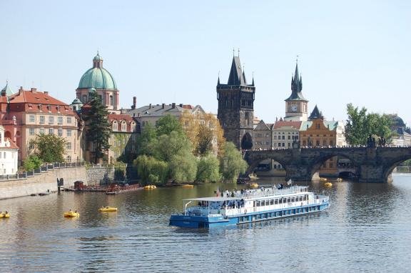 Πώς θα ήταν η Αθήνα αν είχε χτιστεί στις όχθες του Κηφισού [εικόνες] | iefimerida.gr 1