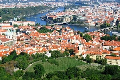 Πώς θα ήταν η Αθήνα αν είχε χτιστεί στις όχθες του Κηφισού [εικόνες] | iefimerida.gr 2