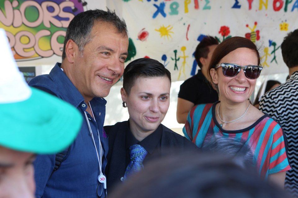 Ο Σταύρος Θεοδωράκης πήγε στη διαδήλωση των ομοφυλοφίλων -«Είναι δικαίωμα όλων ο αυτοπροσδιορισμός» | iefimerida.gr 2