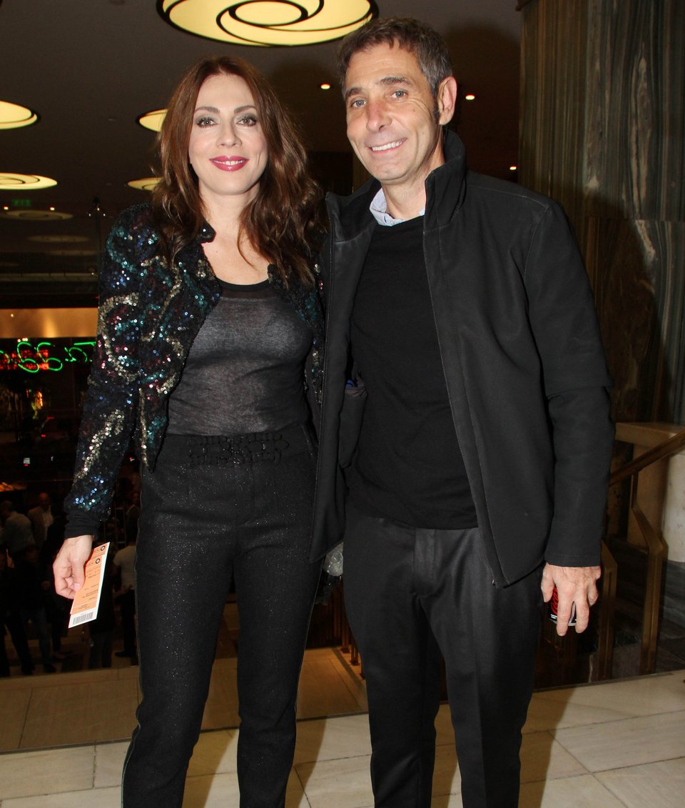 Αθερίδης: Κρατάει χρόνια ο έρωτας με τη Σμαράγδα [εικόνες] | iefimerida.gr 0