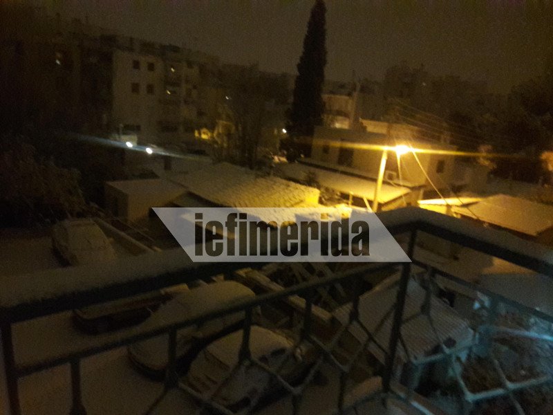 Στα λευκά και τα νότια προάστια της Αττικής -Από τη Νέα Σμύρνη έως τη Βάρκιζα [εικόνες] | iefimerida.gr 8