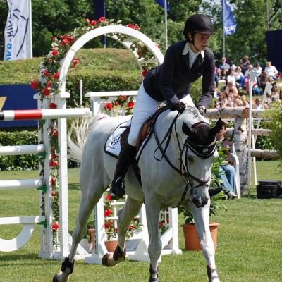 Πώς η Αθηνά Ωνάση έγινε πλουσιότερη κατά 800 εκατ. ευρώ [εικόνες] | iefimerida.gr 1