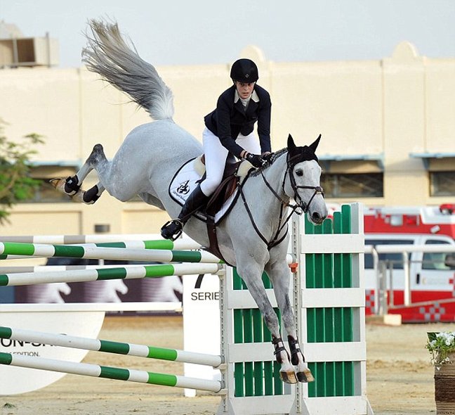 Η Αθηνά Ωνάση, «αμαζόνα» στο Κατάρ [εικόνες] | iefimerida.gr 0