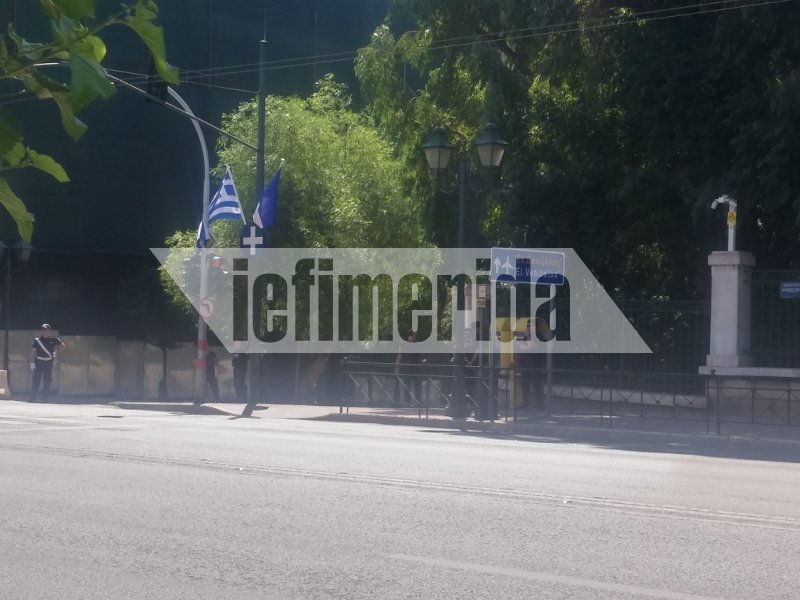 Αδειασε η Αθήνα για την επίσκεψη Μακρόν -Ούτε περαστικοί στο δρόμο | iefimerida.gr 2