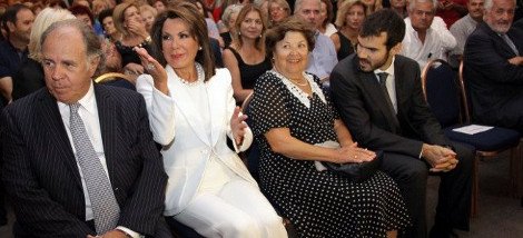 Η Γιάννα Αγγελοπούλου παρουσίασε το βιβλίο της στη γενέτειρά της - «Δεν σηκώνω μύγα στο σπαθί μου ως Κρητικιά»  [εικόνες - βίντεο]  | iefimerida.gr 0