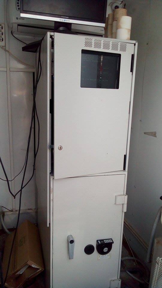 Απίστευτη ολιγωρία: Αφησαν ορθάνοιχτο το χρηματοκιβώτιο ΑΤΜ για ώρες! [εικόνες] | iefimerida.gr 1