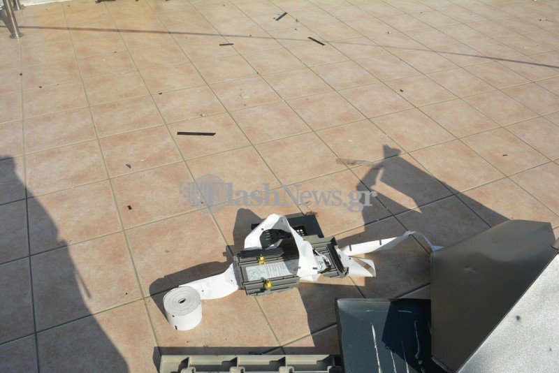 Χρησιμοποίησαν δυναμίτιδα για να ανατινάξουν το ΑΤΜ
