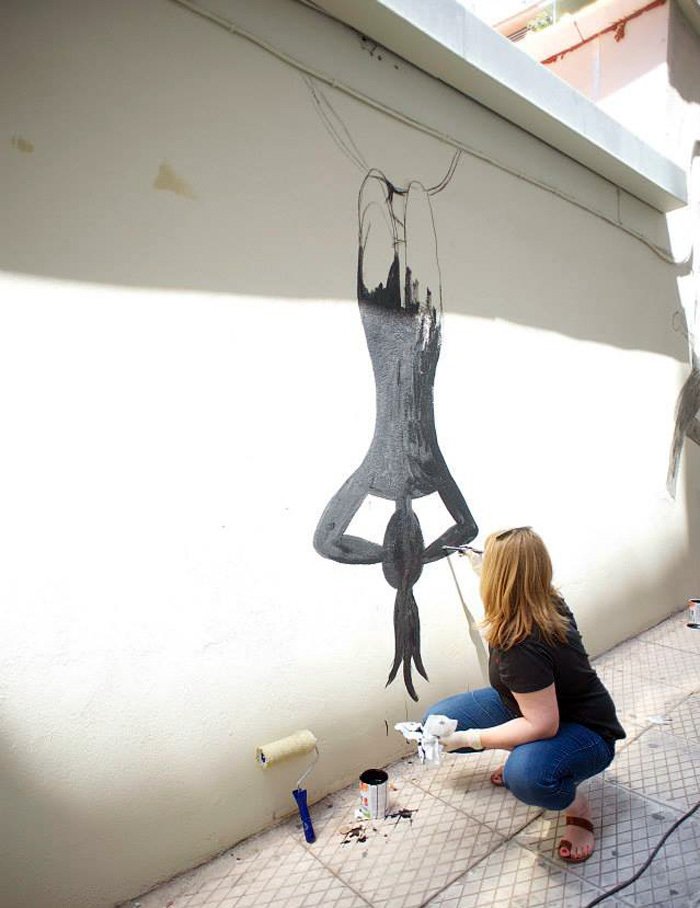 Οι atenistas μεταμόρφωσαν πεζόδρομο στη Συγγρού, στο ύψος του μετρό [εικόνες] | iefimerida.gr 2