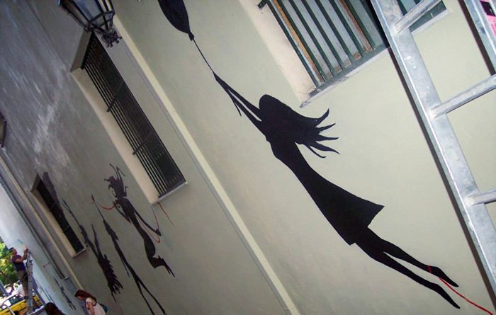 Οι atenistas μεταμόρφωσαν πεζόδρομο στη Συγγρού, στο ύψος του μετρό [εικόνες] | iefimerida.gr 1