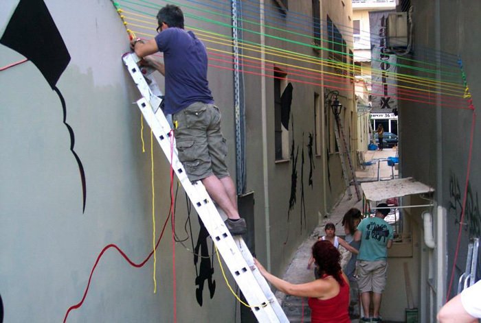 Οι atenistas μεταμόρφωσαν πεζόδρομο στη Συγγρού, στο ύψος του μετρό [εικόνες] | iefimerida.gr 0