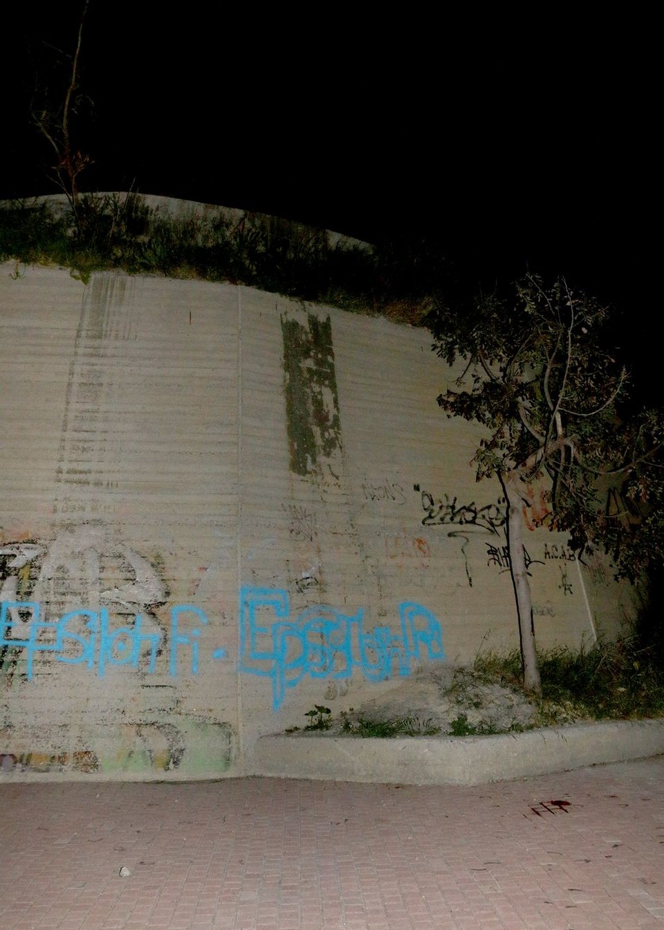 Ηράκλειο: Στην εντατική 15χρονος ποδοσφαιριστής μετά από πτώση από 4 μέτρα [εικόνες] | iefimerida.gr 3