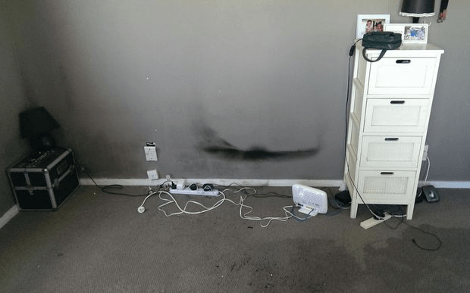 Παραλίγο να καούν ζωντανοί: Ζευγάρι σώθηκε την τελευταία στιγμή όταν κεραυνός χτύπησε το κρεβάτι τους [εικόνες] | iefimerida.gr 0