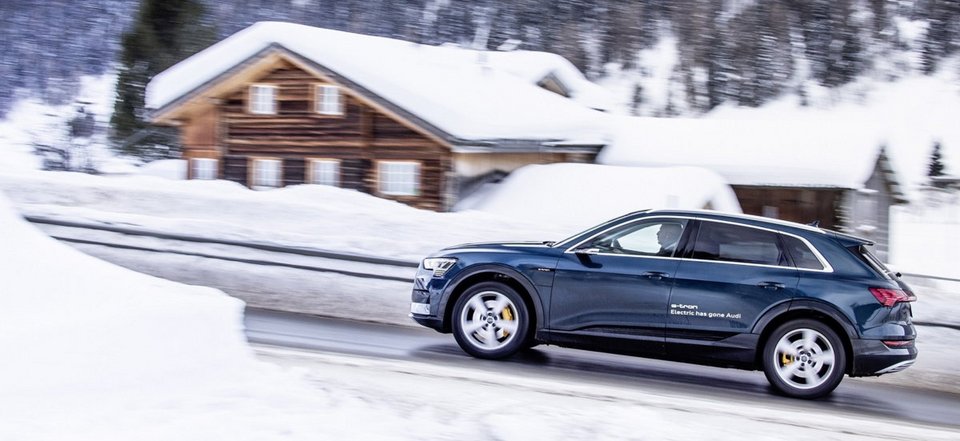 Το Audi e-tron πρωταγωνιστεί στο Παγκόσμιο Οικονομικό Φόρουμ του Νταβός | iefimerida.gr 1