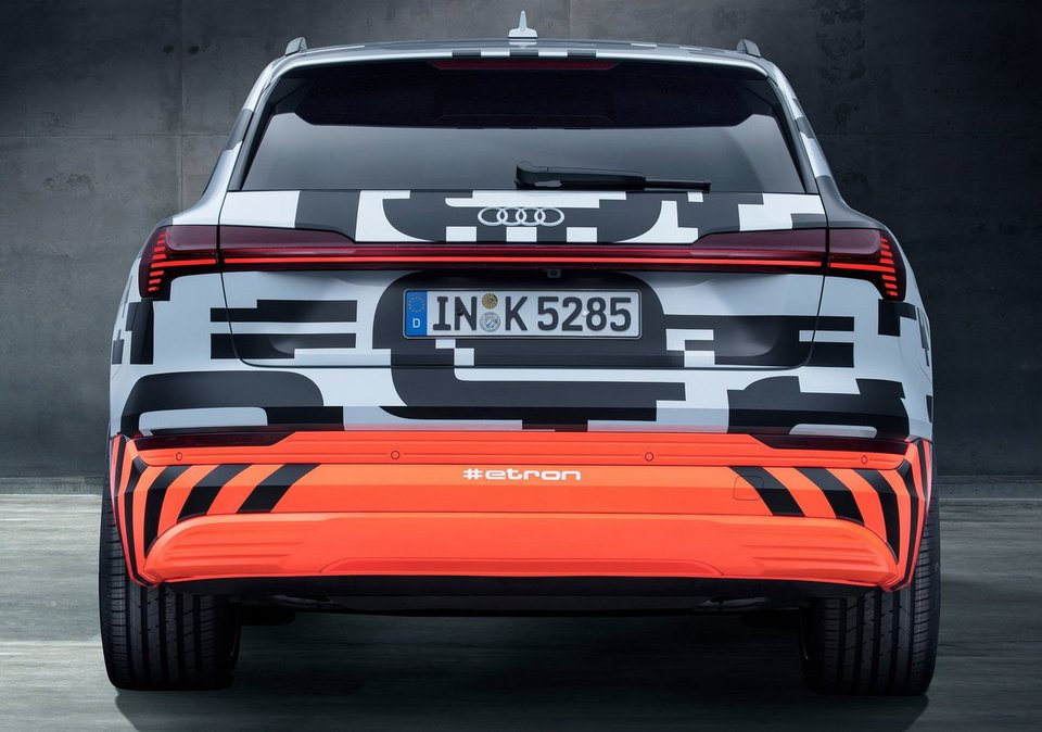To E-Tron quattro είναι το πρώτο ηλεκτρικό SUV της Audi | iefimerida.gr 3