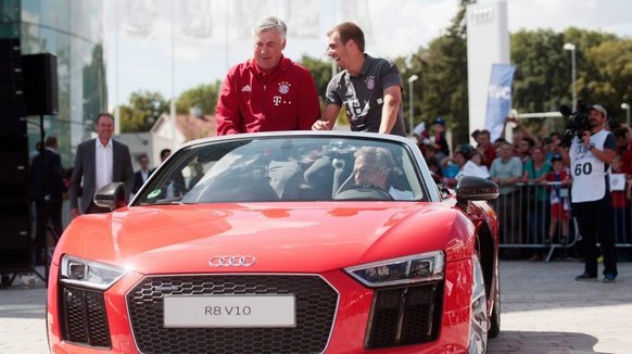 Η έκπληξη χορηγού στους παίκτες της Μπάγερν - Δώρο αυτοκίνητα αξίας 150.000 ευρώ [εικόνες] | iefimerida.gr 0