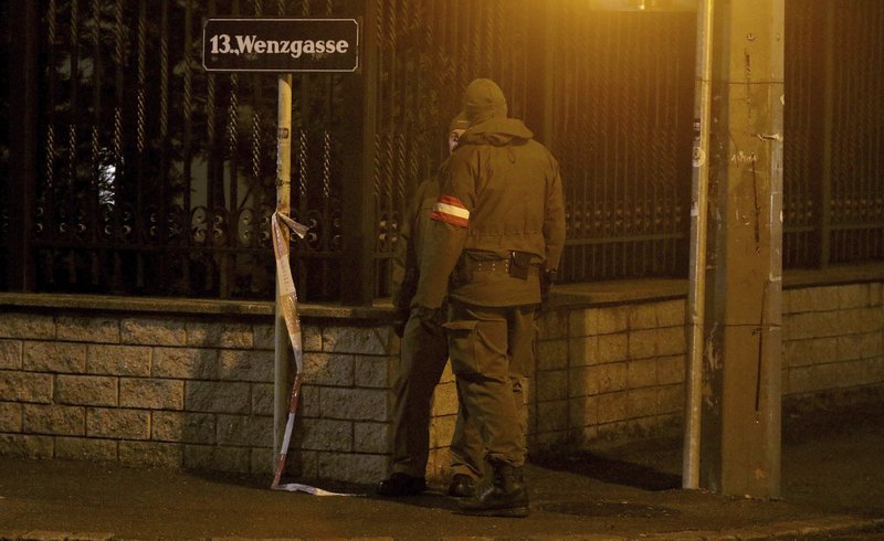 Βιέννη: Επίθεση με μαχαίρι σε στρατιώτη που φρουρούσε την Πρεσβεία του Ιράν [εικόνες] | iefimerida.gr 3