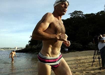 Ιδού οι πιο καλογυμνασμένοι πολιτικοί ηγέτες -Οι ...κοιλιακοί κάτω από τα αυστηρά κοστούμια [εικόνες] | iefimerida.gr 2