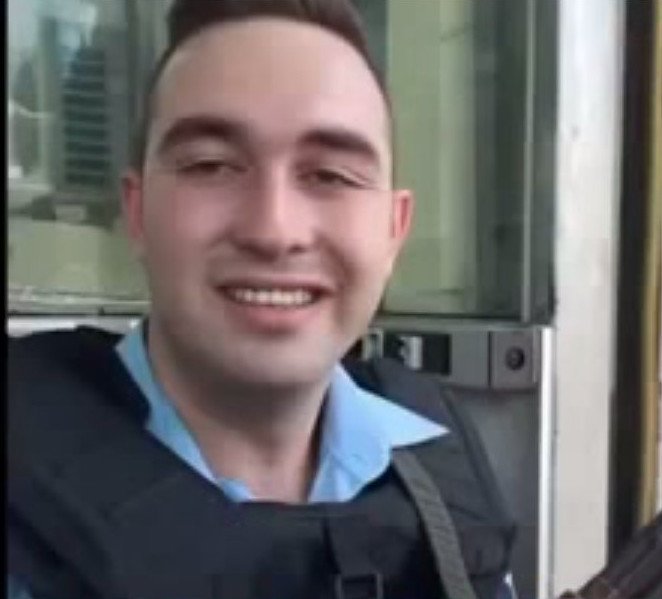 Η συγκλονιστική ιστορία του Τούρκου στρατιώτη που αυτοκτόνησε για να μην ανοίξει πυρ εναντίον πολιτών [εικόνες & βίντεο] | iefimerida.gr 1