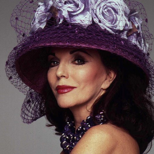 Οχι στο Botox, ναι στο αβοκάντο - Η «Αλέξις» της Δυναστείας αποκαλύπτει τα μυστικά της νιότης [εικόνες]  | iefimerida.gr 6