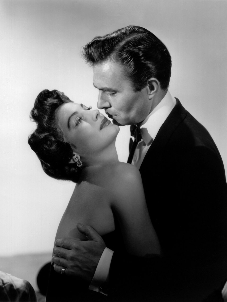 Αβα Γκάρνερ, κανείς δεν ξεχνάει αυτή τη γυναίκα [εικόνες] | iefimerida.gr 11