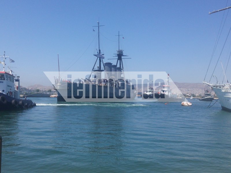 Το θωρηκτό «Αβέρωφ» επέστρεψε στον Φλοίσβο [εικόνες & βίντεο] | iefimerida.gr 1