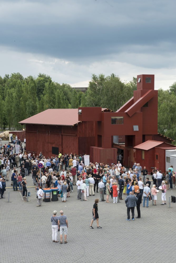 Αυτό το γλυπτό παραήταν τολμηρό και δεν το άφησαν να εκτεθεί στη Γαλλία [εικόνες]  | iefimerida.gr 0