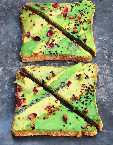 Nέα μανία: Πρόταση γάμου με αβοκάντο [εικόνα] | iefimerida.gr 1