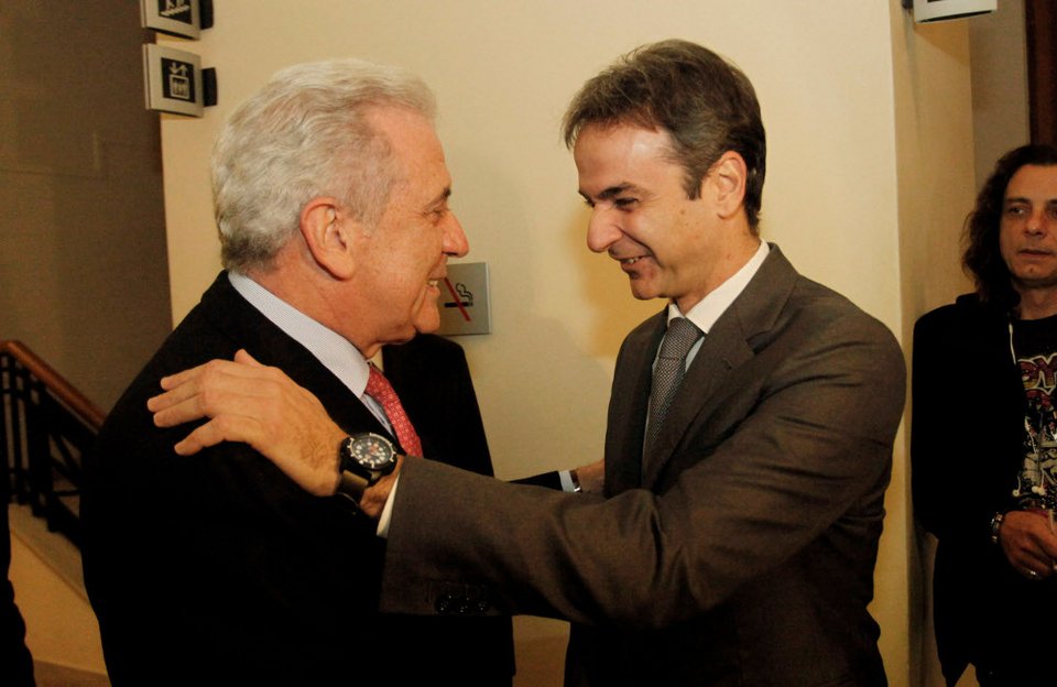 Μητσοτάκης: Δημήτρη, έχουμε εξαιρετικές σχέσεις -Αβραμόπουλος: Σε στηρίζω [εικόνες & βίντεο] | iefimerida.gr 3