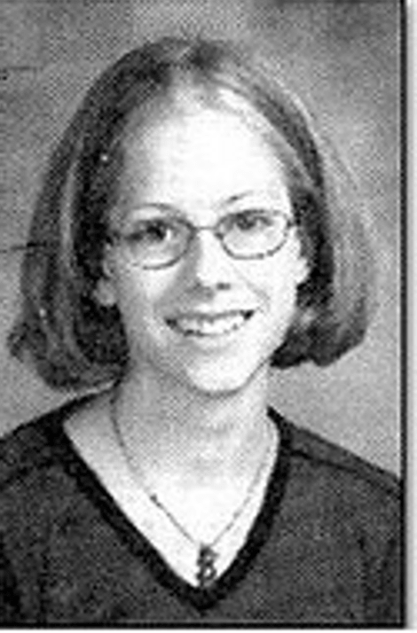 Οταν πηγαίνανε οι σταρ σχολείο: Φωτογραφίες διασήμων από τα παιδικά τους χρόνια [εικόνες] | iefimerida.gr 1