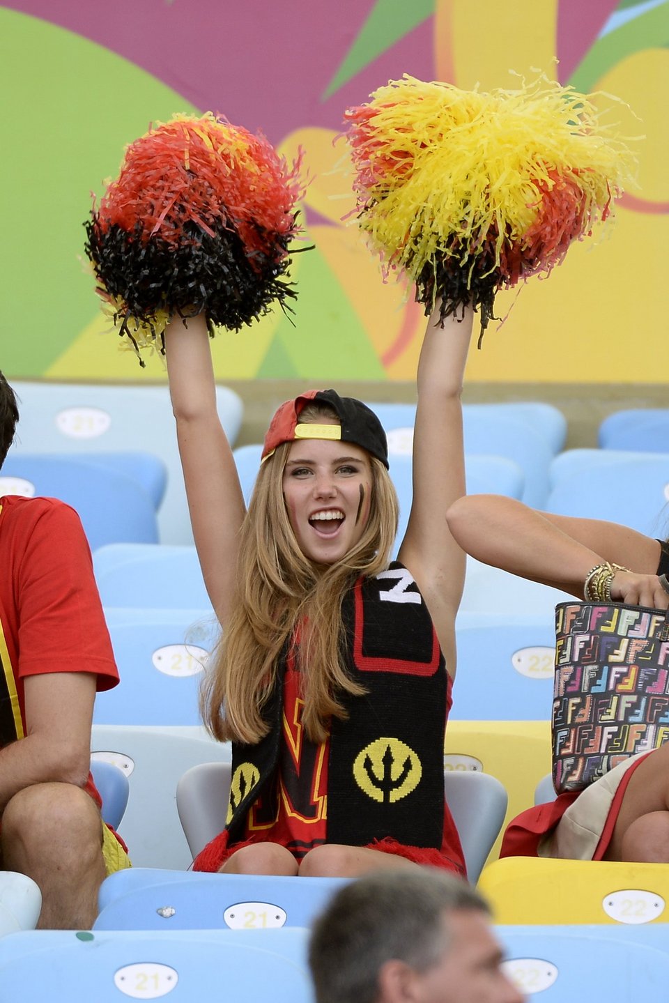 Από φίλαθλος στο Μουντιάλ κατέληξε με ένα συμβόλαιο στην τσέπη [εικόνες] | iefimerida.gr 8