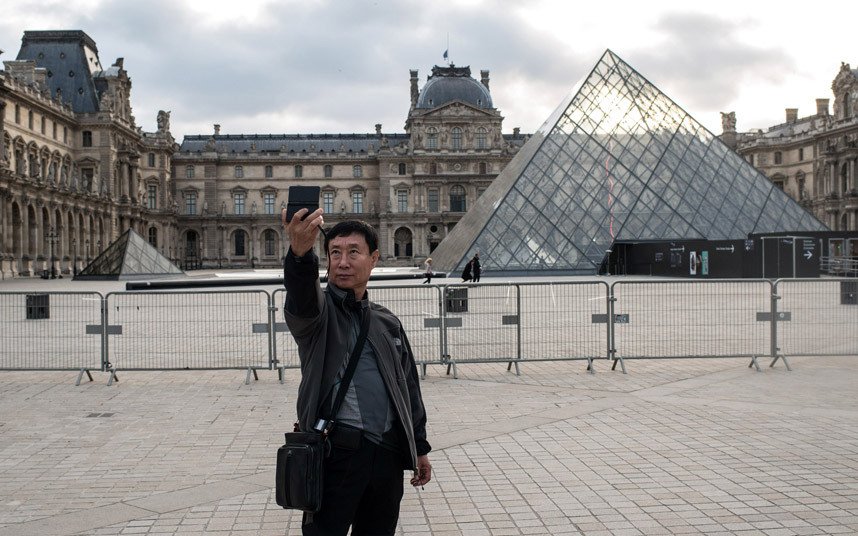 Τα έρημα αξιοθέατα -Αδειασαν από τουρίστες μετά από τις τρομοκρατικές επιθέσεις [εικόνες] | iefimerida.gr 3