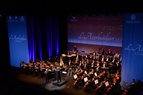 Μοναδική φιλανθρωπική παράσταση για την ενίσχυση των ελληνικών σχολείων -Στη σκηνή του Ηρωδείου 120 καλλιτέχνες από το Αζερμπαϊτζάν | iefimerida.gr 2