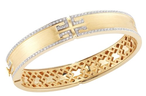 Η Ιβάνκα Τραμπ έκανε γκρίζα διαφήμιση σε βραχιόλι της -Σάλος στην Αμερική [εικόνες] | iefimerida.gr 0