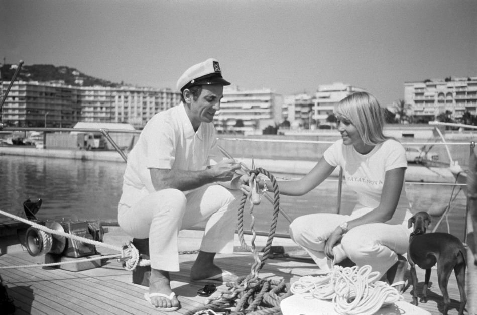 Πέντε θρυλικές φωτογραφίες σταρ-μύθων στο Σεν Τροπέ [εικόνες] | iefimerida.gr 2