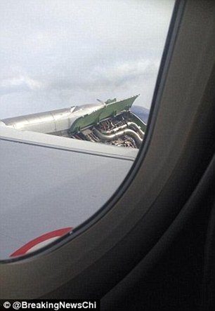 Παρολίγον τραγωδία στον αέρα -Αεροπλάνο προσγειώθηκε στο Χίθροου με τη μηχανή του τυλιγμένη στις φλόγες [εικόνες & βίντεο] | iefimerida.gr 1