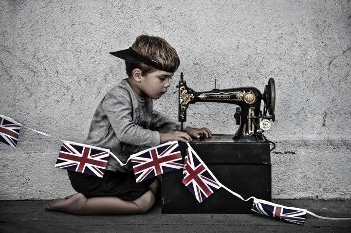 Τα στένσιλ του Banksy ζωντανεύουν εντυπωσιακά μέσα από τον φακό του Νικ Στέρν [εικόνες] | iefimerida.gr 1