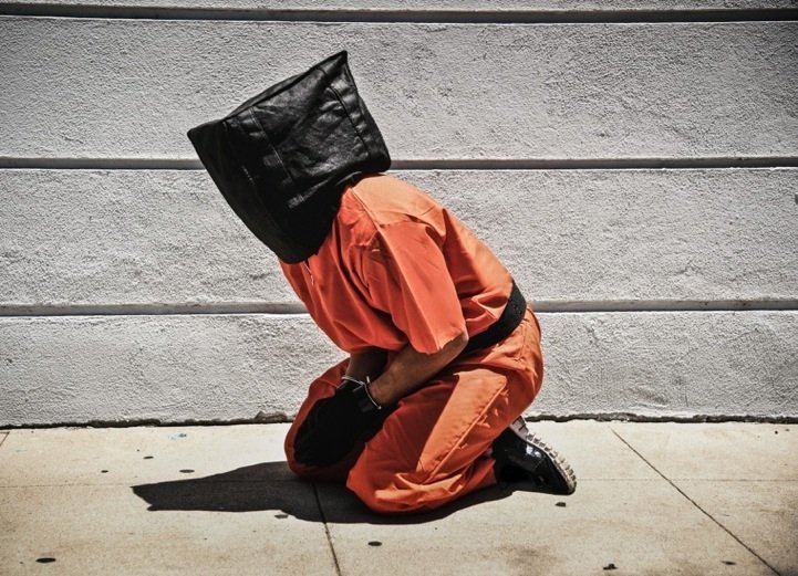 Τα στένσιλ του Banksy ζωντανεύουν εντυπωσιακά μέσα από τον φακό του Νικ Στέρν [εικόνες] | iefimerida.gr 5