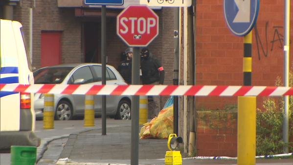 Λήξη συναγερμού στο Βέλγιο: Συνελήφθησαν οι ένοπλοι που κρατούσαν όμηρο [εικόνες] | iefimerida.gr 4