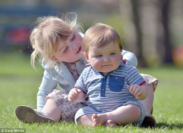 Εζησε μόλις 100 λεπτά και χάρισε ζωή -Η συγκινητική ιστορία του νεότερου δωρητή οργάνων [εικόνες] | iefimerida.gr 5