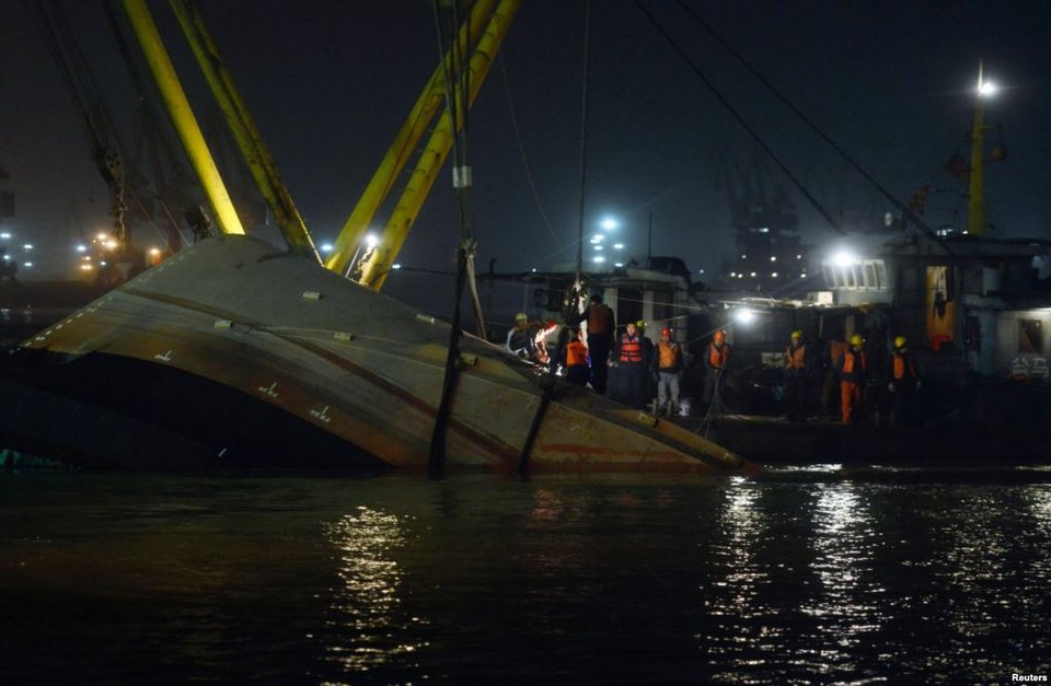 Τουλάχιστον 21 νεκροί από τη βύθιση ρυμουλκού στην Κίνα [εικόνες] | iefimerida.gr 2