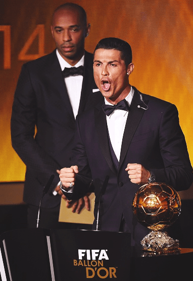 Η «Χρυσή Μπάλα» (ξανά) στον Κριστιάνο Ρονάλντο [εικόνες & βίντεο] | iefimerida.gr 3