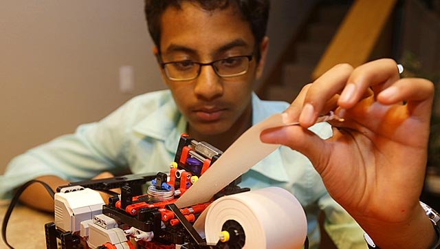 Ο νεότερος επιχειρηματίας στον κόσμο –Πώς ένας 13χρονος έφτιαξε εκτυπωτές για τυφλούς χρησιμοποιώντας Lego [εικόνες] | iefimerida.gr 2